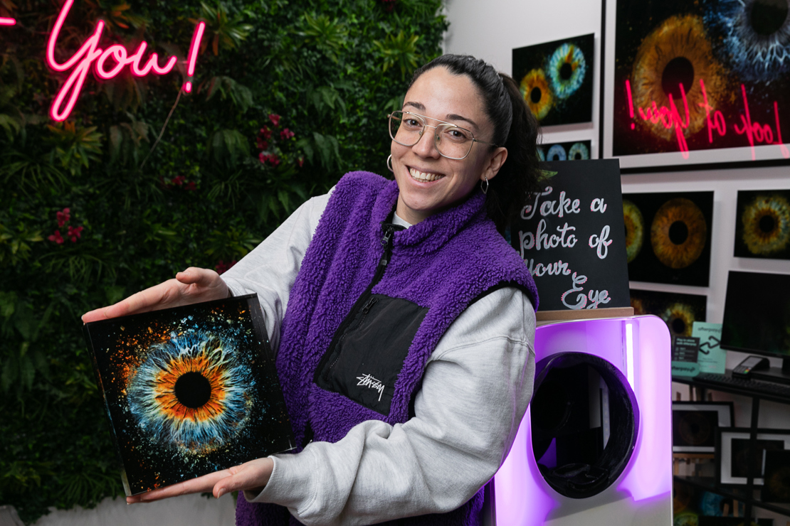 Scarlet from Look at You Iris Photography