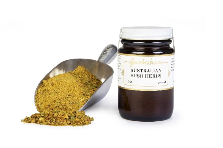 Scoop and jar of Australian Bush Herbs marinade from Gewurzhaus.